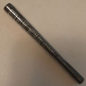 Beauty Crop Wing Woman Liquid Eyeliner New
